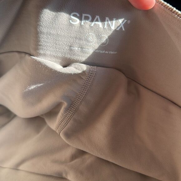 NWT Spanx On the Move Skort Stone Gray XL - Picture 7 of 7